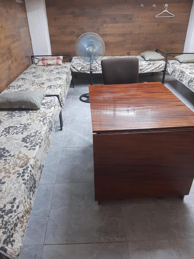 Фэмили Хостел Almaty Bagian luar foto